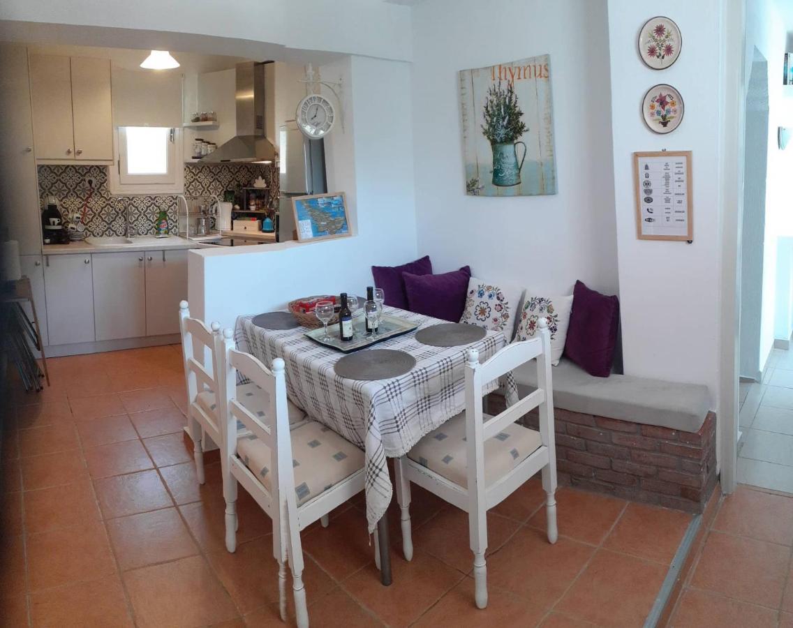 Villa Tillia Panormos  Exteriör bild