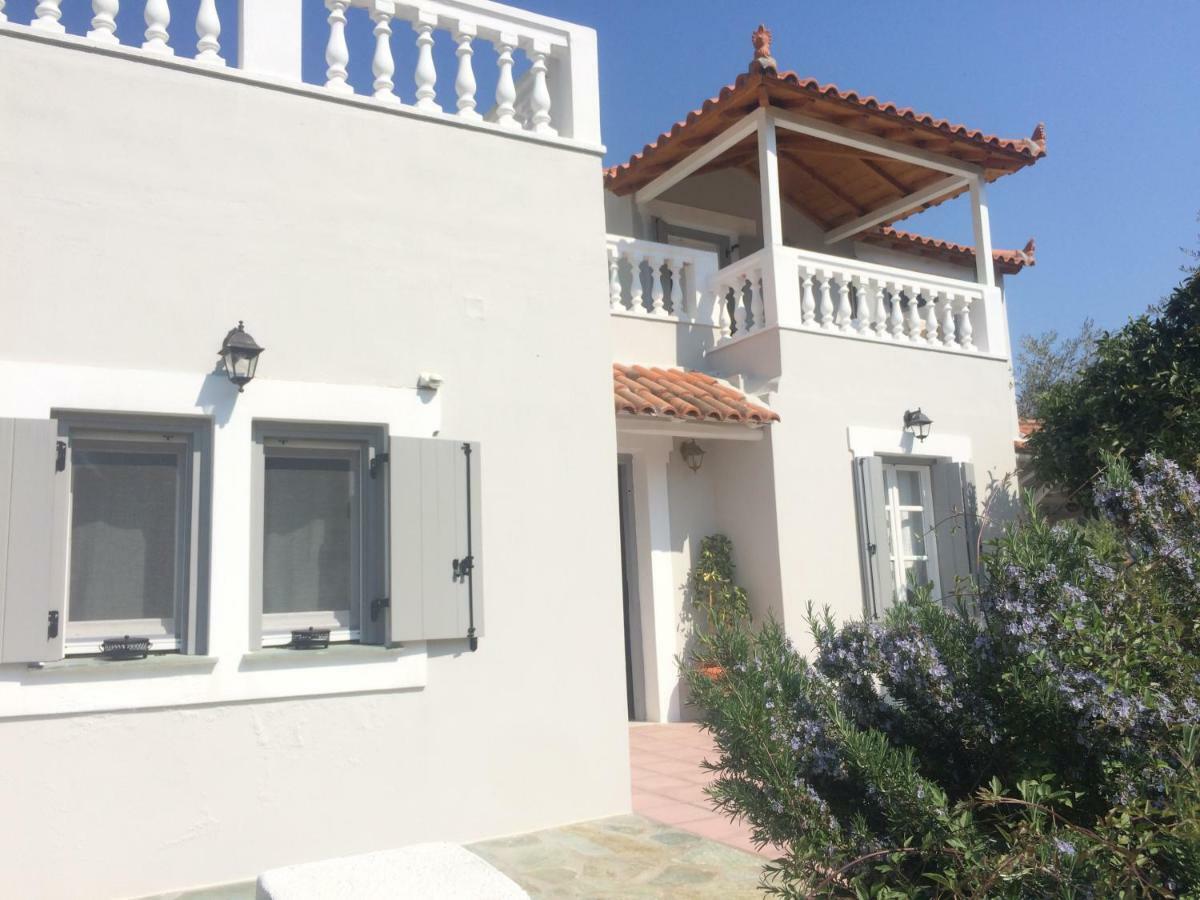 Villa Tillia Panormos  Exteriör bild